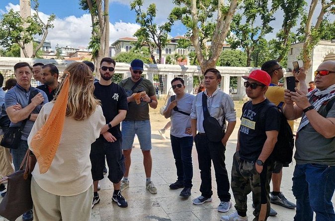 Skip-the-Line Hagia Sophia, Blue Mosque & Basilica Cistern Tour - Guides, pacing, and why the organization feels worth it