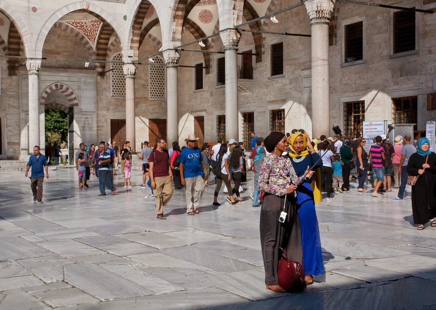Skip-the-Line Hagia Sophia Digital Tickets w/Audio Guide - Getting in near Topkapi: meeting point and first steps