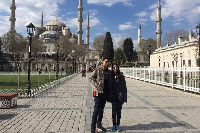 SKIP-THE-LINE: Treasures of istanbul w/LUNCH - Getting started at Hagia Sophia: Divine Wisdom in 2026 terms