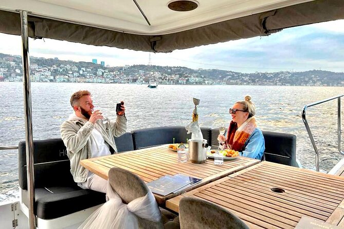 Small-Group 2 Hours Bosphorus Luxury Yacht Cruise in Istanbul - Key highlights worth planning for