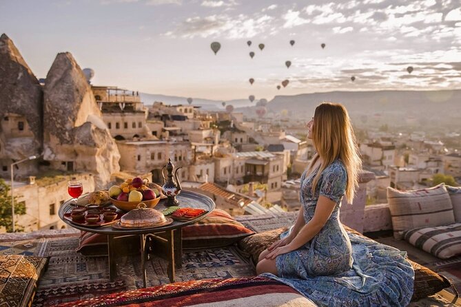 Small Group Cappadocia Red Tour - Stop 5: Cave dwellings views and learning to read the rock
