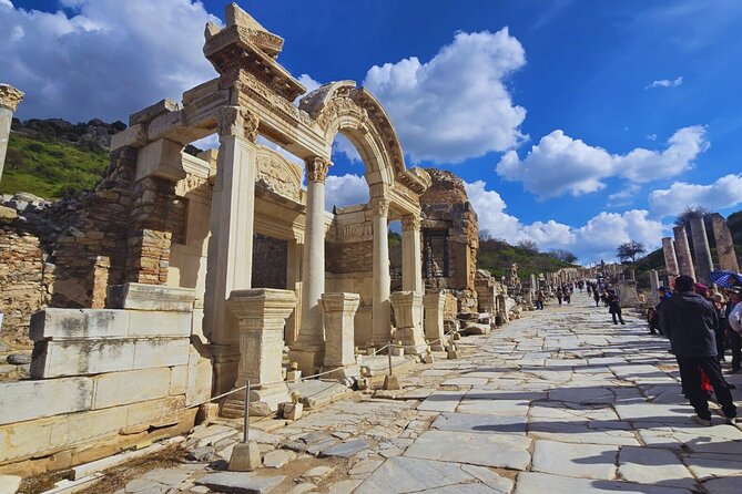 Small-Group Ephesus Tour with Authentic Turkish Kebab Lunch - Price and Entry Fees: What $139 Covers (and What to Confirm)