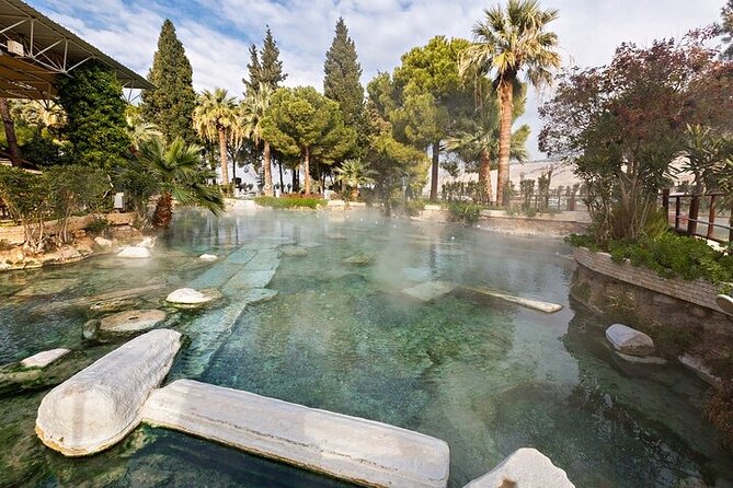 Small Group Fairy Tale Pamukkale Tour From Izmir - Stop 1: Pamukkale Thermal Pools and White Travertines