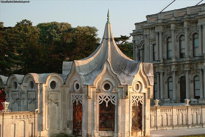 Small Group Full-Day Istanbul Tour: Old City, Asian Side & Lunch - Hippodrome Square: When Sports Became Politics