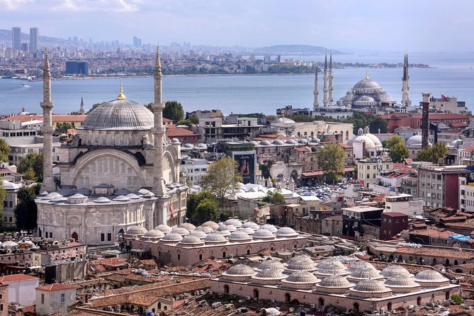 Small Group Full-Day Istanbul Tour: Old City, Asian Side & Lunch - Entering Hagia Sophia Museum: One Wonder, Clear First Steps