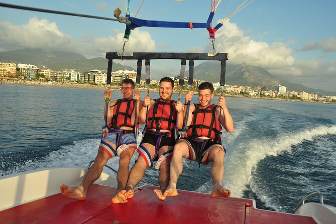 Small Group Parasailing Adventure in Alanya - Small group (max 18) and how the ride fits your group