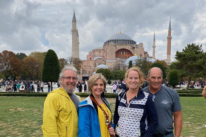 Small Group Tour: Hagia Sophia, Basilica Cistern, Blue Mosque and Grand Bazaar - Why this Old Istanbul route works in 5 hours