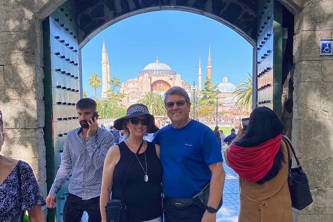 Small Group Tour: Hagia Sophia, Basilica Cistern, Blue Mosque and Grand Bazaar - Blue Mosque interior: 30 minutes, but the tiles do the talking