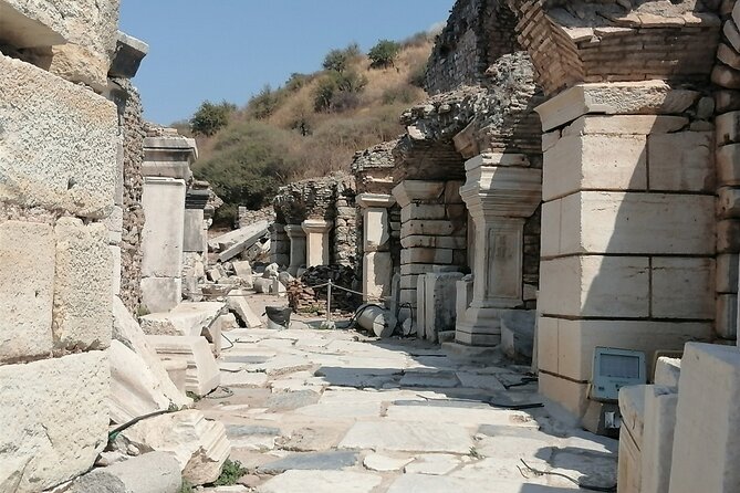Small Group(MAX 12)EPHESUS&HOUSE OF VIRGIN MARRY TOUR FORCRUISERS - Tour Pace and Small-Group Size (Up to 14)