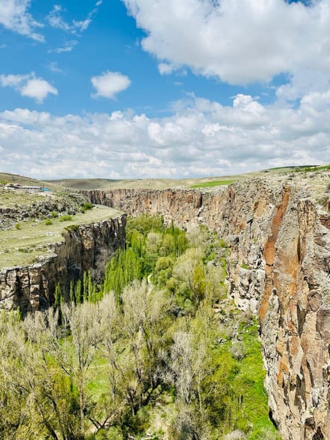 South of Cappadocia Tour-Green Tour - The Ihlara Valley river walk: easy hiking with cave churches
