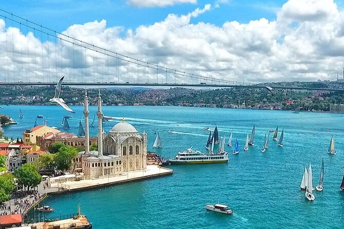 Sunset Bosphorus Yacht Cruise with Golden Horn - Beylerbeyi Palace (Asian Side) and Maiden’s Tower’s Island View