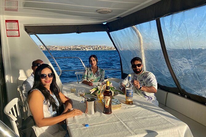 Sunset Bosphorus Yacht Tour in Istanbul - Sunset Views Along the Bosphorus Skyline
