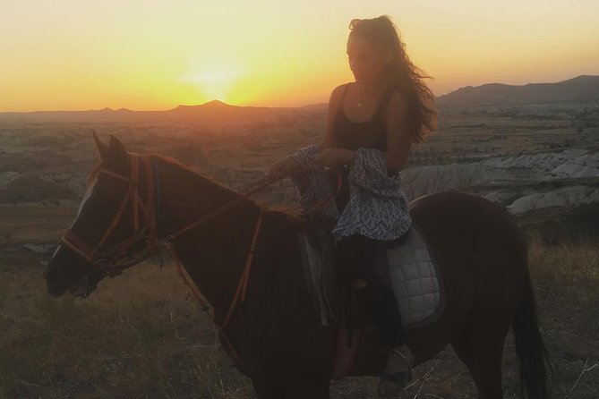 Sunset Horsebackriding-Tour through the Valleys of Cappadocia - Then Red Valley: where the ride turns a bit thrilling