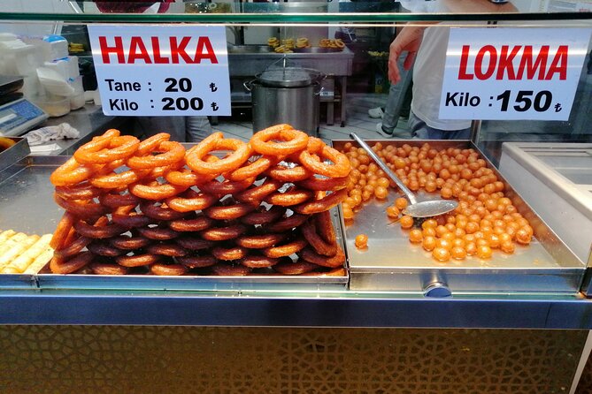 Taste Of Old City Street Food Tour with Local Guide - Starters That Build a Real Meal: Soup, Rice, Mussels, Çiğ Köfte
