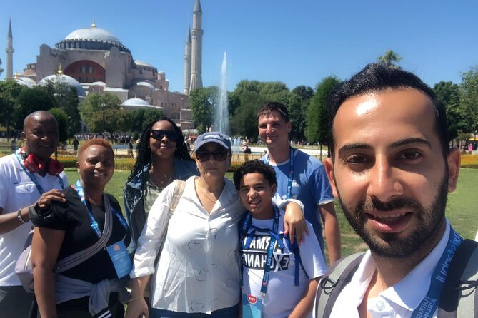 The Must See Old City Tour in Istanbul - German Fountain: The Easy Starting Point at Hipodrome Square