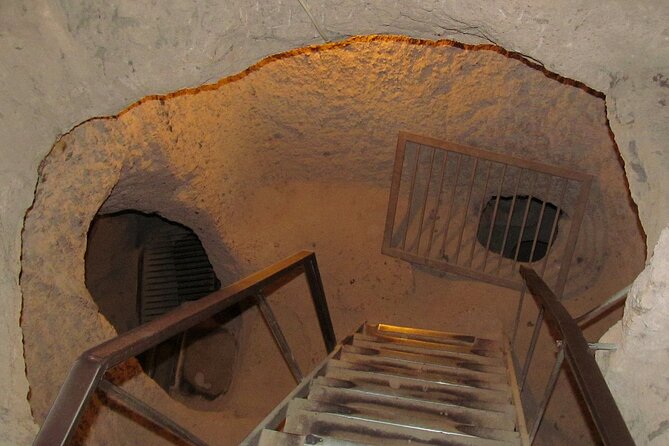 Top Notch Cappadocia: All in 1 Day Cappadocia Tour - Zelve Open Air Museum: living in the rock, then leaving it behind
