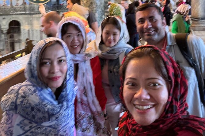 Topkapi Palace tour with Harem,guide is included,ticket is extra - Should you book this Topkapi Palace with Harem tour?