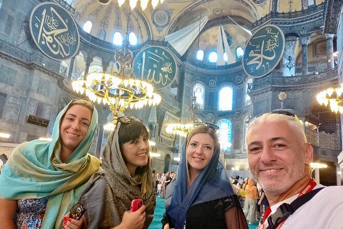 Topkapi Palace with Harem and Blue Mosque Guided Tour - The Blue Mosque: entrance timing plus a dress code that’s actually workable