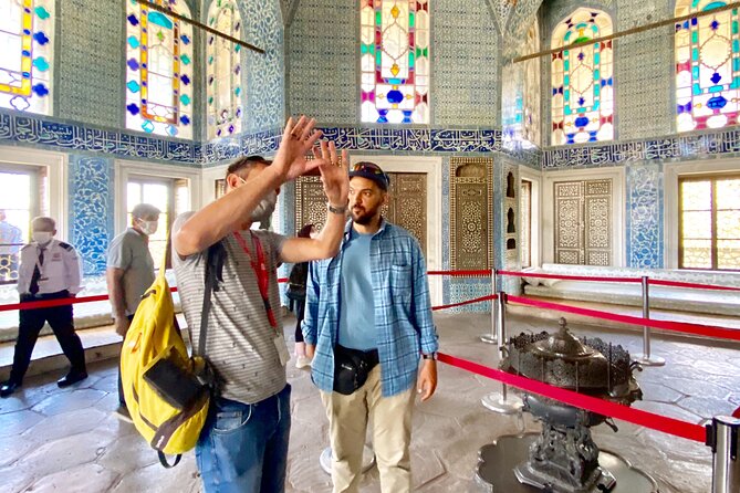 Topkapi Palace with Harem and Blue Mosque Guided Tour - Pacing, walking, and why your footwear choice matters