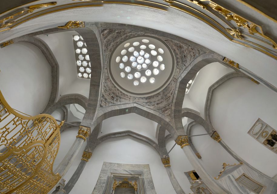 Topkapi Palace&Harem-Guided Tour-Skip lines- All tickets inc - Treasury highlights: the 86-carat diamond and the gold-and-emerald dagger
