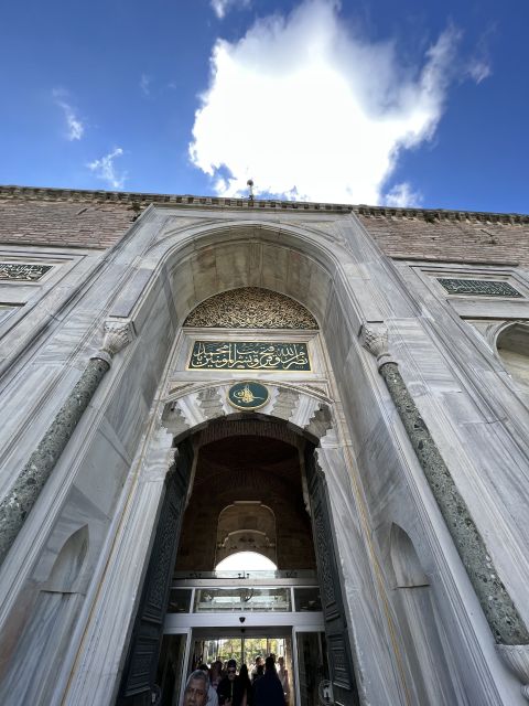 Topkapi Palace&Harem-Guided Tour-Skip lines- All tickets inc - Hagia Irene Church Museum (Aya Irine) to close the loop