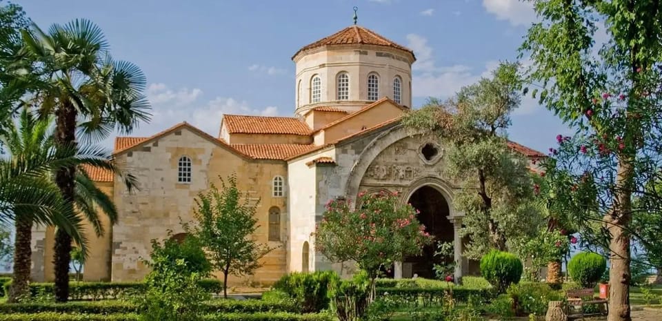 Trabzon: Atatürk Mansion, Ayasofya Mosque, Private Tour - Atatürk Köşkü (Atatürk Pavilion): furnishings, gardens, and context