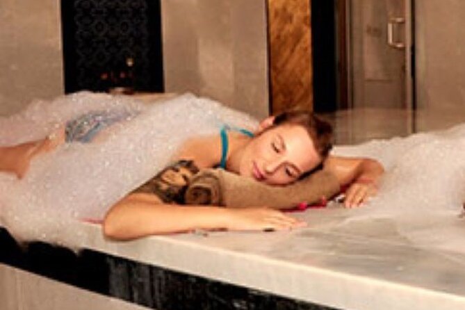 Traditional Turkish Bath and Spa Experience in Side - Peeling with a coarse mitt: the Kese-style exfoliation