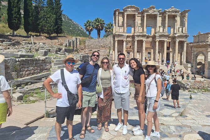 Traveler's choice: Ephesus, Mary House Tour WITH TICKETS+LUNCH - Group size and how the tour tends to feel