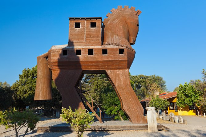 Troy Full-Day Guided Tour incl. Transfer, Ferry Tickets w/Lunch - Eceabat Lunch Break: Fuel Up Before Troy