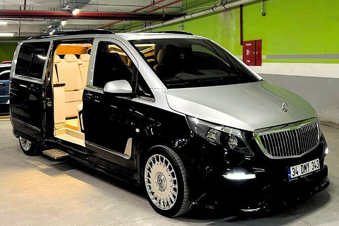 Trusted Istanbul Airport Transfer to city center - IST vs SAW: Timing, Routing, and How Delays Can Feel Different