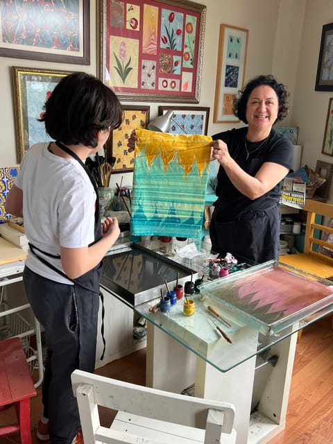 Turkish Marbling Paper Ebru Art Workshop - Ebru Marbling: A Calm Art Session in the Middle of Istanbul