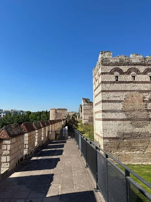 Walls of Contantinople and Byzantine Palace Tour - Golden Gate to Yedikule: where the story starts
