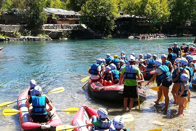 White-Water Rafting Tour from Side and Manavgat - Lunch and break time: keeping the soaked day enjoyable