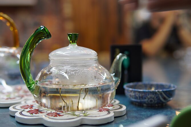 World Teas and Turkish Tea Brewing & Tasting Workshop in Istanbul - Your Tea Lesson: Five Styles, One Brewing Mindset